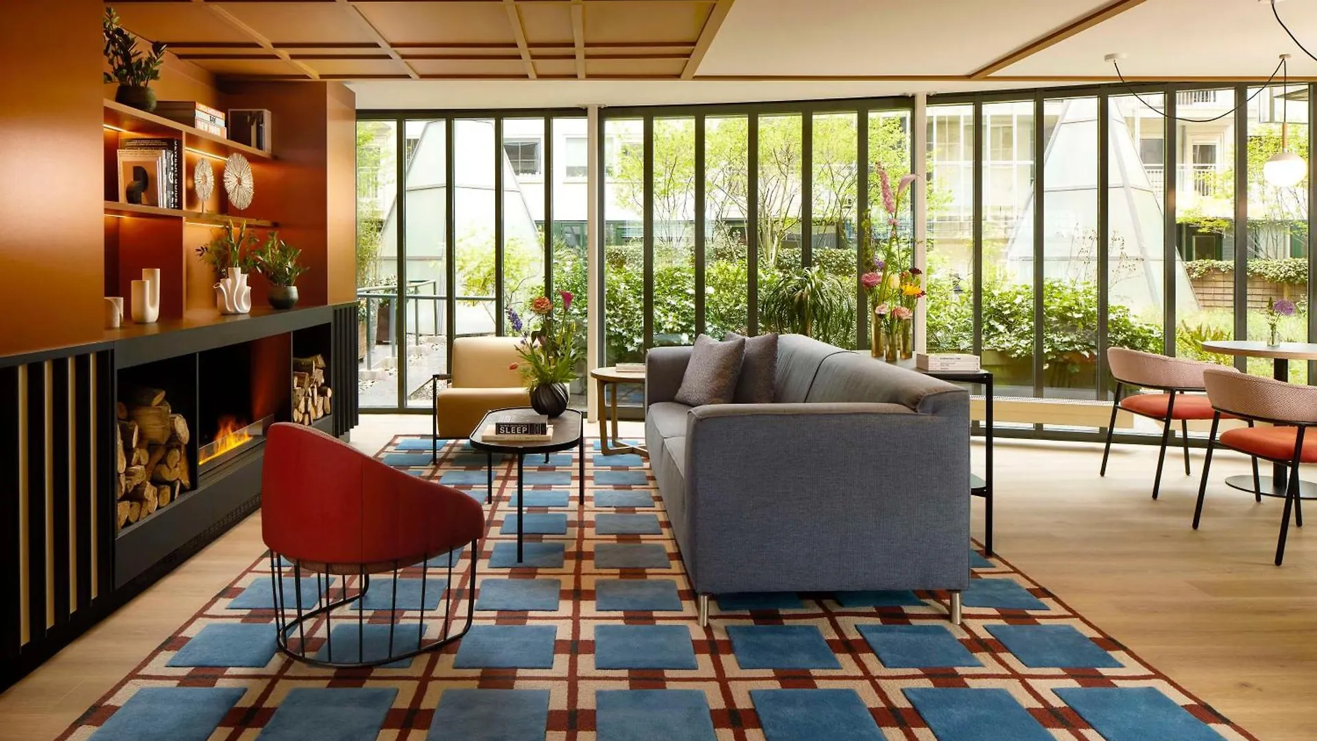 Avani Museum Quarter Amsterdam Hotel - Previously Nh Amsterdam Museum Quarter 4*,