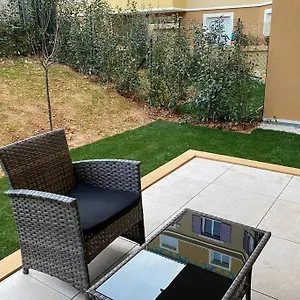 Deux Pieces Moderne Et Chaleureux Appartamento Saint-Laurent-du-Var